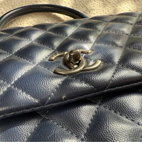 Women Handbag Purse Bag Shoulder Navy Blue Quilted Top Handle Extra Strap 11”x9” - Picture 7 of 7